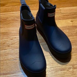 NWT Navy Short Hunter Boots